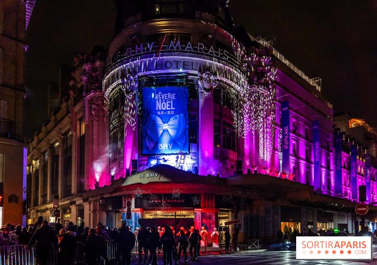 Inauguration des vitrines de Noël du BHV Marais à Paris 2025 avec Vincent Niclo et Vitaa - photos - A7C01322