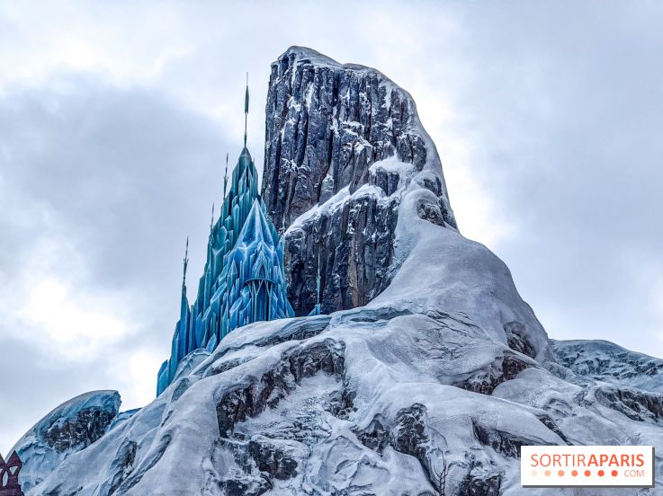 World of Frozen - Montagne Palais de Glace