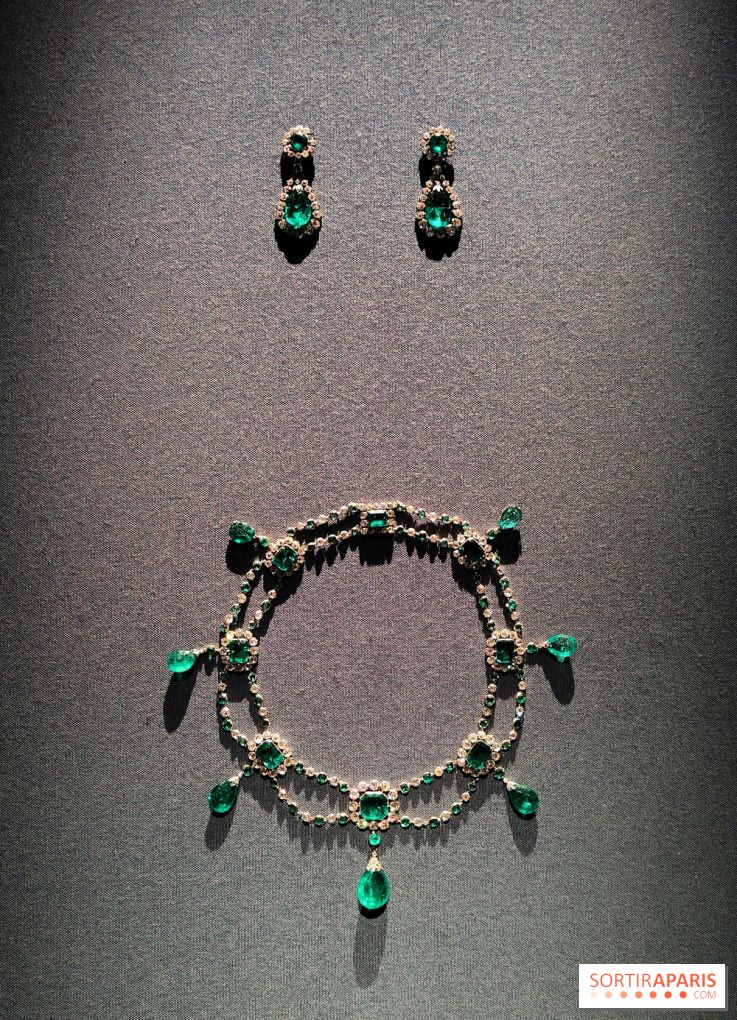 Joyaux dynastiques : une exposition qui brille de mille feux à l'Hôtel de la Marine à Paris - fotor 1765278725198