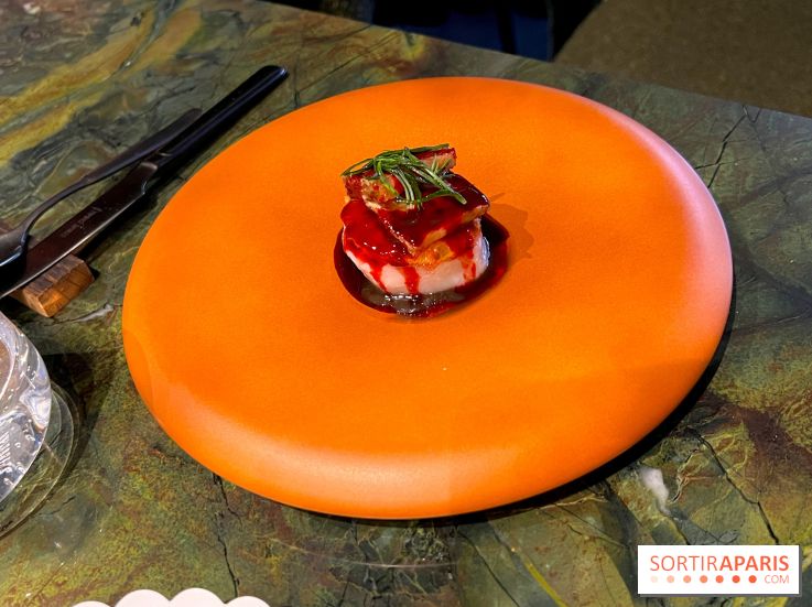 Mantra - St-Jacques pochée, orange sanguine, poitrine croustillante