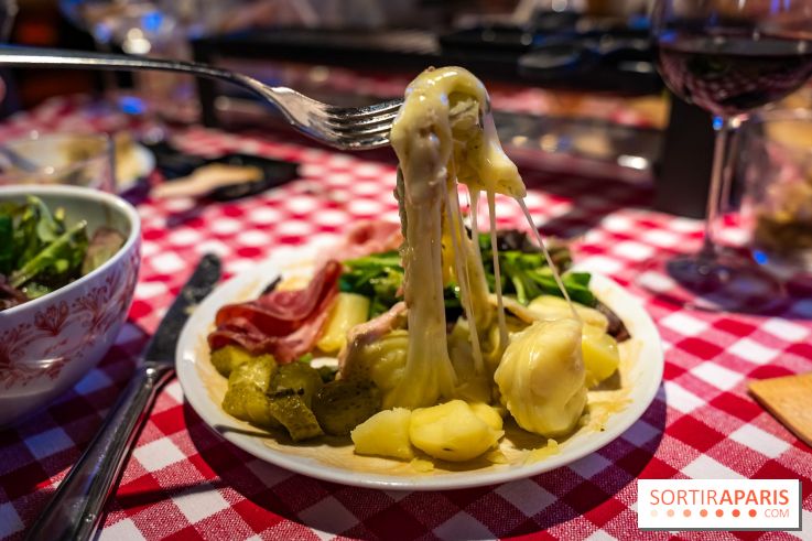 Mama ski club au Mama Shelter La Défense, raclette et Mont d'Or - A7C05519