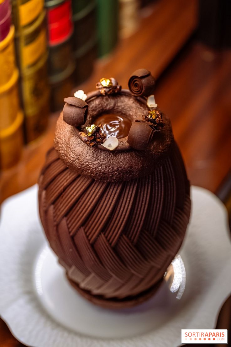 L'oeuf de Pâques Paris-Brest de la Réserve 2026 par Jordan Talbot - photos - A7C09362