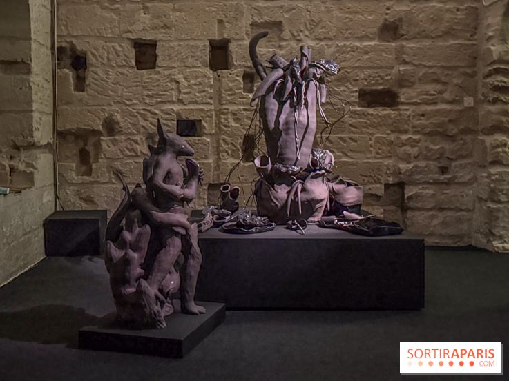 Inkarna : l’exposition de Yosra Mojtahedi à l’Abbaye de Maubuisson