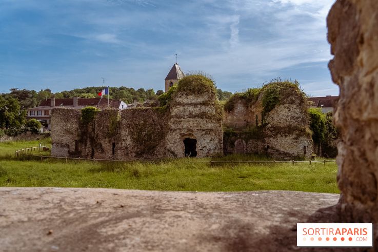 Le Château de Beynes dans les Yvelines près de Paris - photos