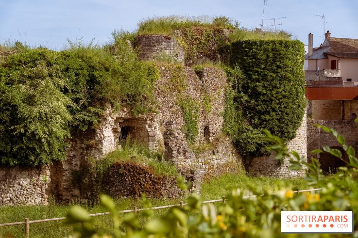 Le Château de Beynes dans les Yvelines près de Paris - photos