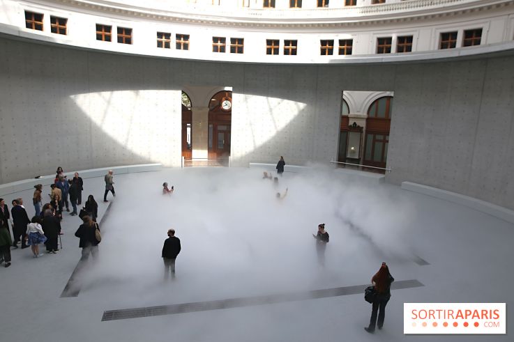 Fujiko Nakaya : nos photos de sa sculpture de brouillard à voir à la Bourse de Commerce