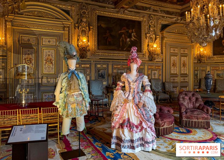 Une exposition de costumes conçus par Christian Lacroix au château de Fontainebleau