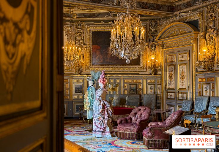 Une exposition de costumes conçus par Christian Lacroix au château de Fontainebleau