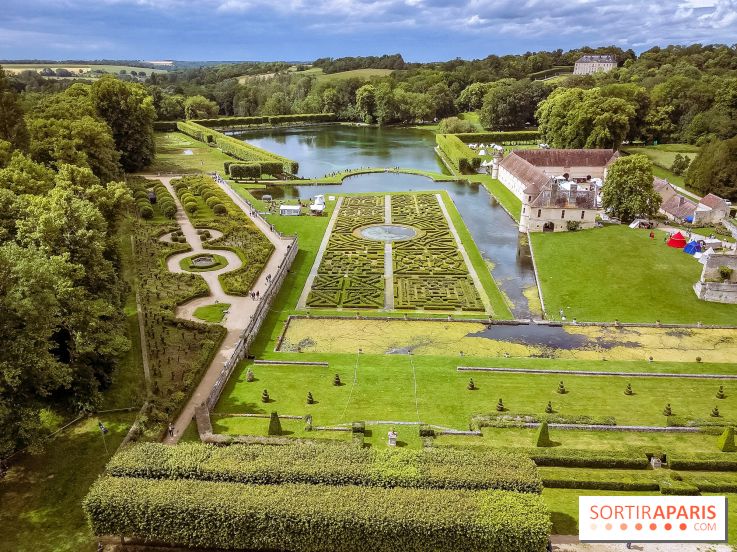 Le Domaine de Villarceaux et ses deux châteaux - photos - DJI 0031 D