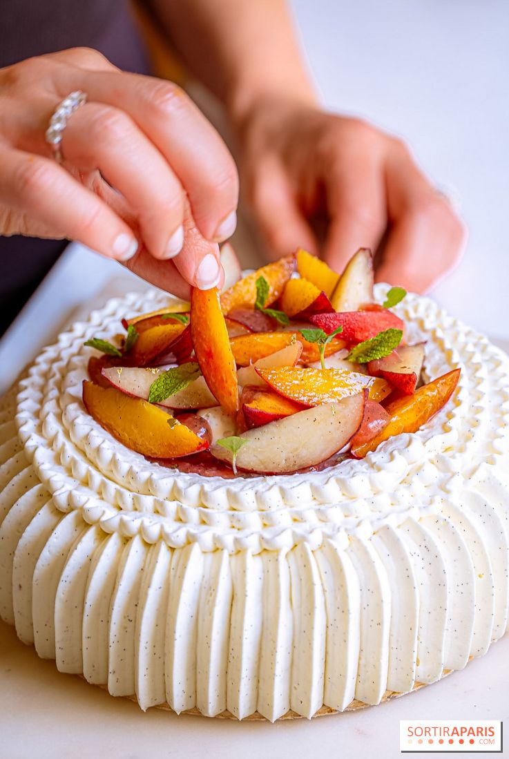 Les pâtisseries de Nour Kandler, la collection estivale en photos - entremets pêche