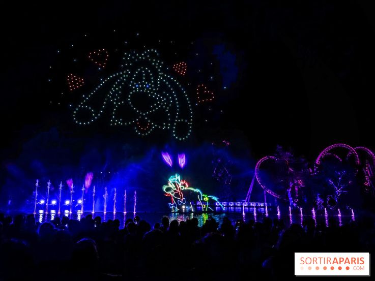 Parc Astérix : spectacle de drones, jets d'eau et feux d'artifice et nouveautés 2026, les photos