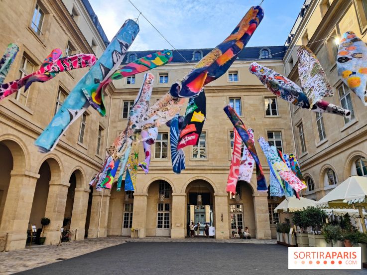 Des Genki-nobori dans le ciel de l'Hôtel de la Marine : une installation colorée à voir gratuitement