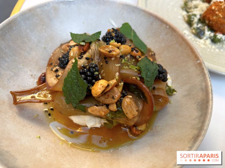 Niní Restaurant - Aubergine marinée, mûres, labneh