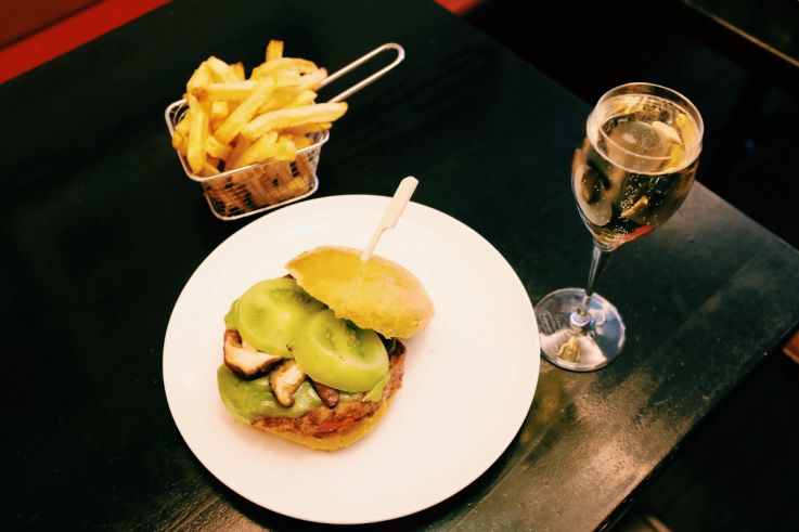 Burger et Champagne au PDG