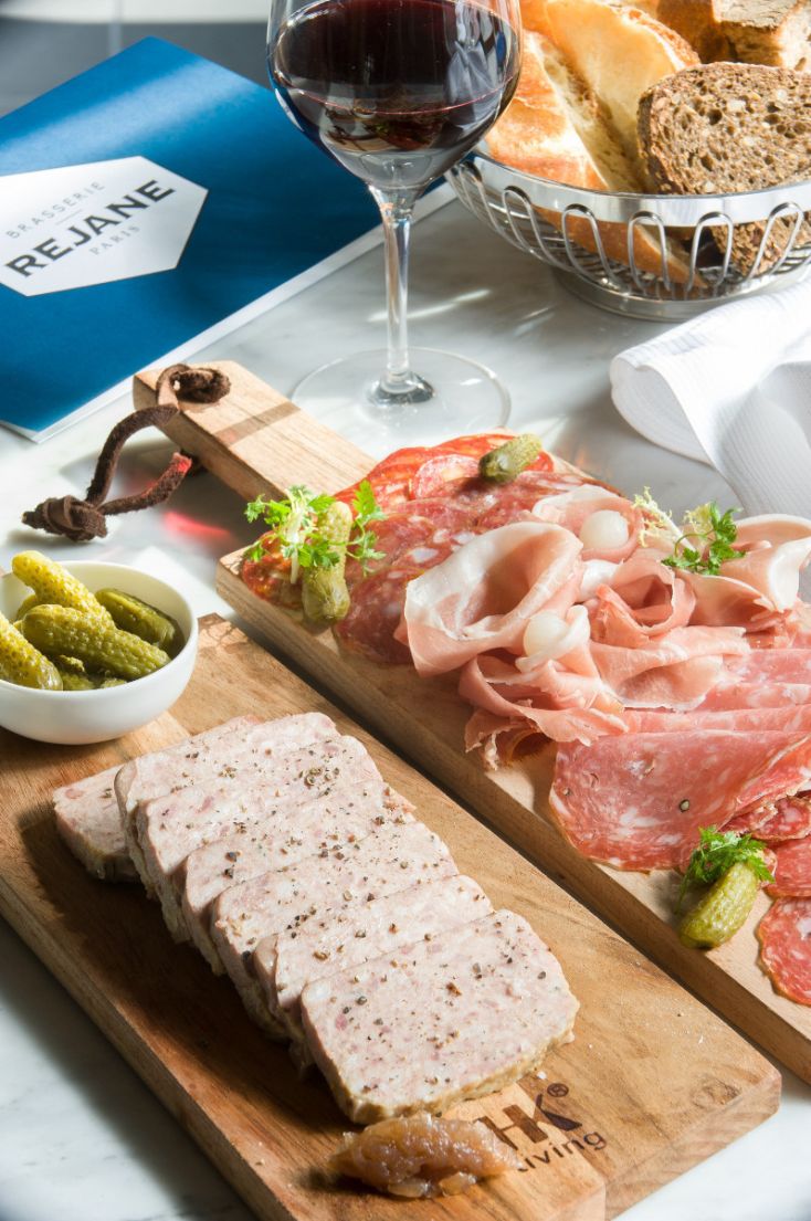 La Brasserie Réjane se transforme en guinguette pour le Beaujolais Nouveau