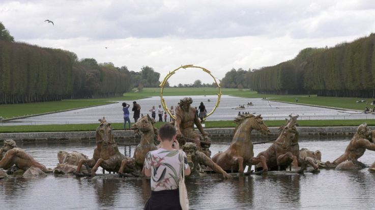 Voyage d’hiver au Château de Versailles : 17 artistes envahissent les Jardins !