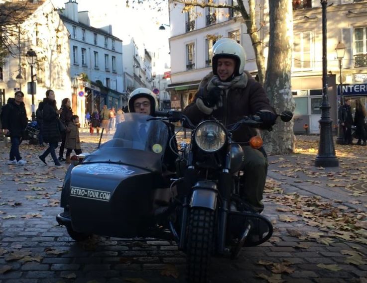 L'Hôtel Nolinski propose des tours de Side-Car avec Retro Tour