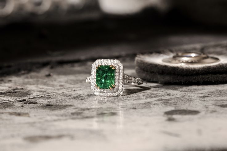 Les bijoux intemporels de Maison Isor, une bijouterie près de Montmartre