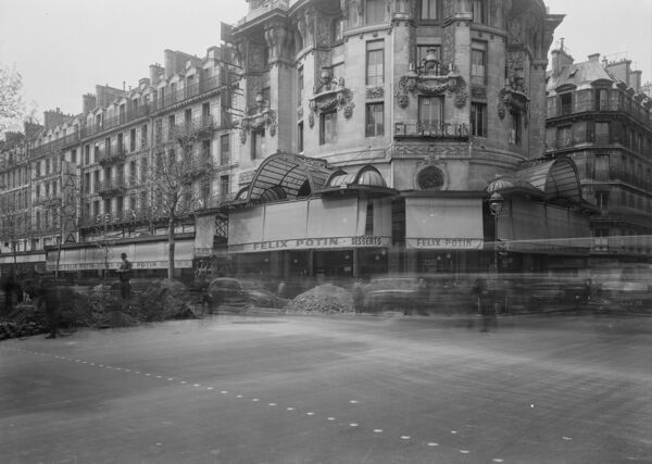 Le saviez-vous ? Le Félix Potin de la rue Réaumur cachait plus de 200 squelettes dans ses sous-sols