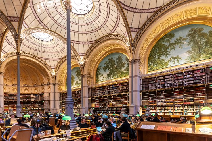Le saviez-vous ? Les formes de la salle Labrouste, la bibliothèque de l'INHA, est inspirée de robes