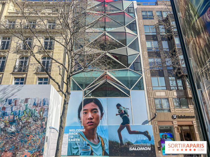 Citroën C42 champs-Elysée remplacé par une boutique Salomon