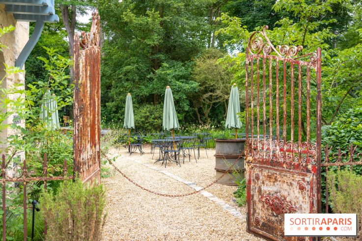 La Ferme du Pré, on a testé le gourmand bistrot de Frédéric Anton Paris 16e - terrasse