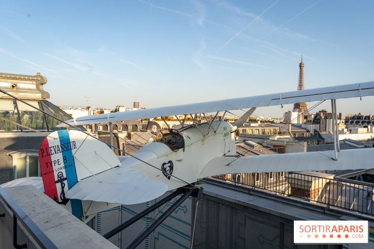 La terrasse en Rooftop du Peninsula Paris 2025, le bar perché à la vue exceptionnelle