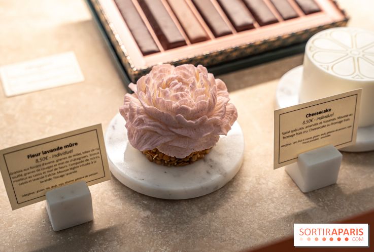 Nina Métayer ouvre "Destination Chocolat" à la Samaritaine