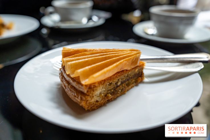 Galette des Rois La Réserve Paris : la belle Fleur de Noisette 2026