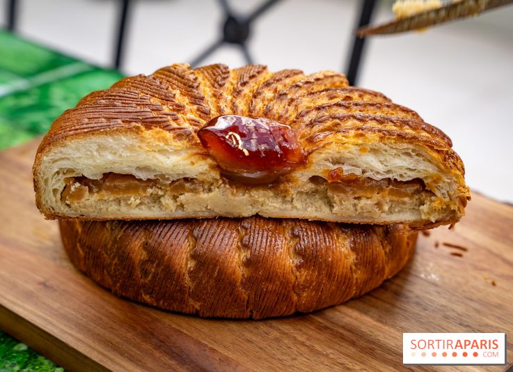 La sublime Galette des Rois 2026 du Bristol Paris par Maxence Barbot