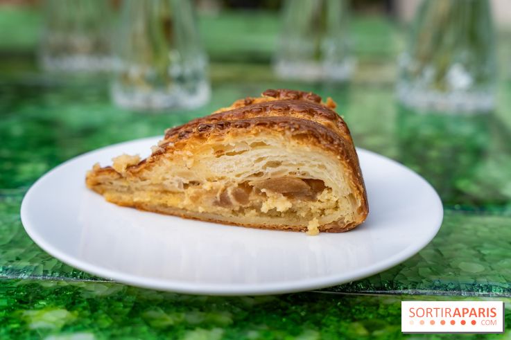 La sublime Galette des Rois 2026 du Bristol Paris par Maxence Barbot