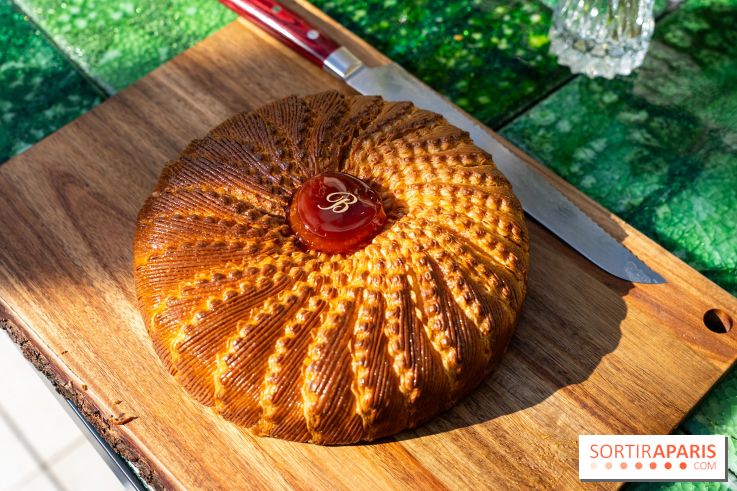 La sublime Galette des Rois 2026 du Bristol Paris par Maxence Barbot