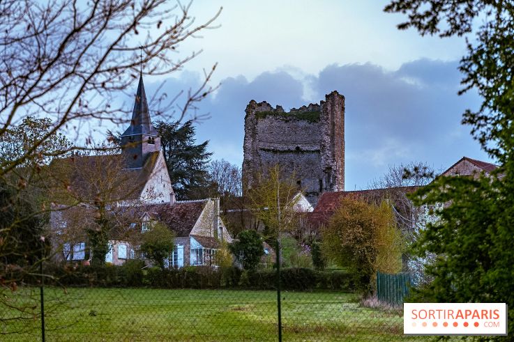 Le donjon de Maurepas dans les Yvelines