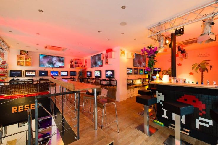 Ouverture du Reset Bar à Paris