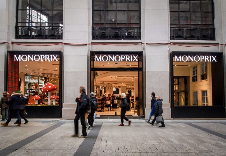 Le Monoprix des Champs-Elysées réouvre ses portes, entièrement rénové