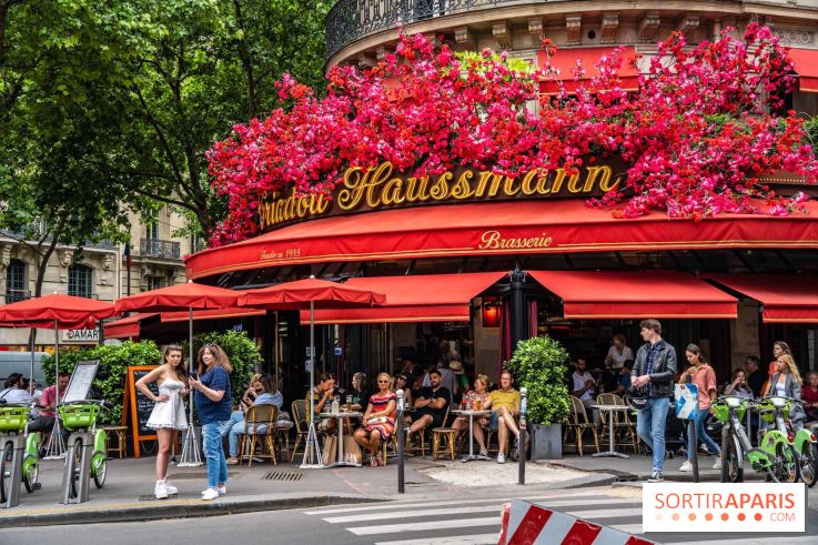 Les plus beaux cafés fleuris à Paris