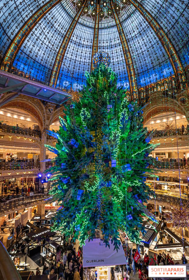 Sapin de Noël des Galeries Lafayette 2022