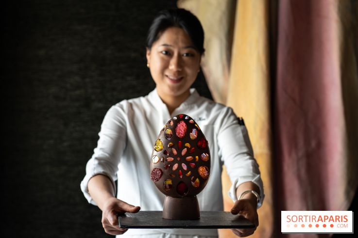 Œuf de Pâques lumineux du Park Hyatt Paris-Vendôme par Naraé Kim 2023