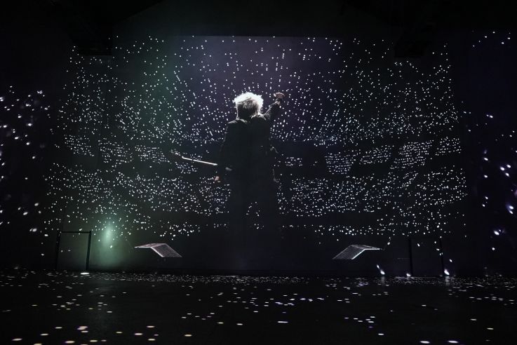 Indochine - Arena Tour : le show immersif s'installe à l'Atelier de Lumières