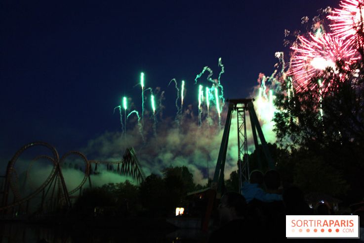 Inauguration officielle de la Forêt d'Idefix, feux d'artifice 25 ans Astérix