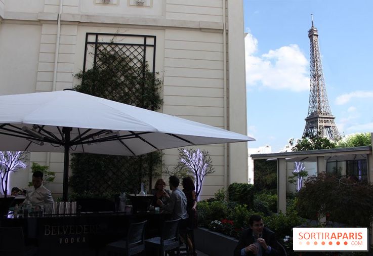 La terrasse d'été du Shangri-La Paris by Belvedere