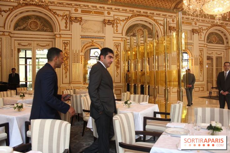 Peninsula : The Lobby