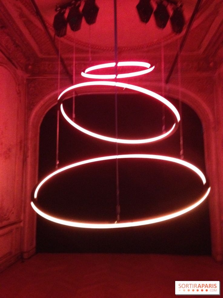 The Play of Brilliants à l'Éléphant Paname