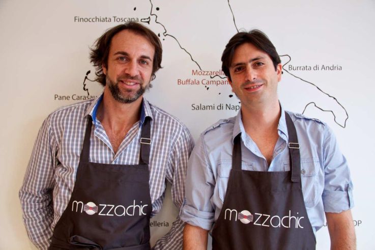 MOZZACHIC : nouveau concept de bar à mozza 3-en-1