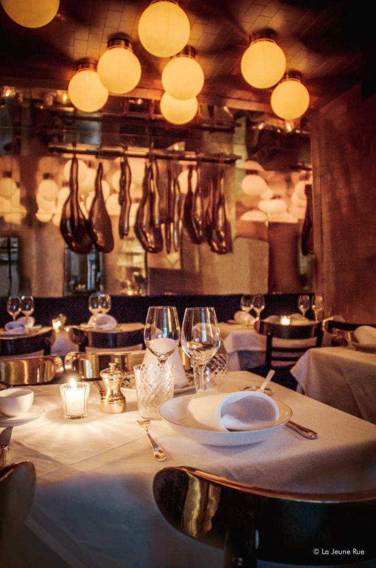 Anahi inaugure l'ouverture de la Jeune rue