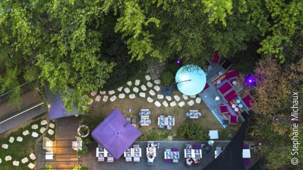 Paris débranché Tour Eiffel : brunch à volonté et digital detox