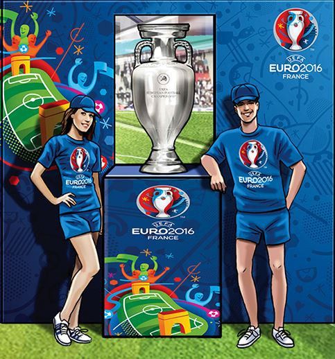 La Tournée du Trophée Euro 2016 débarque à Paris !