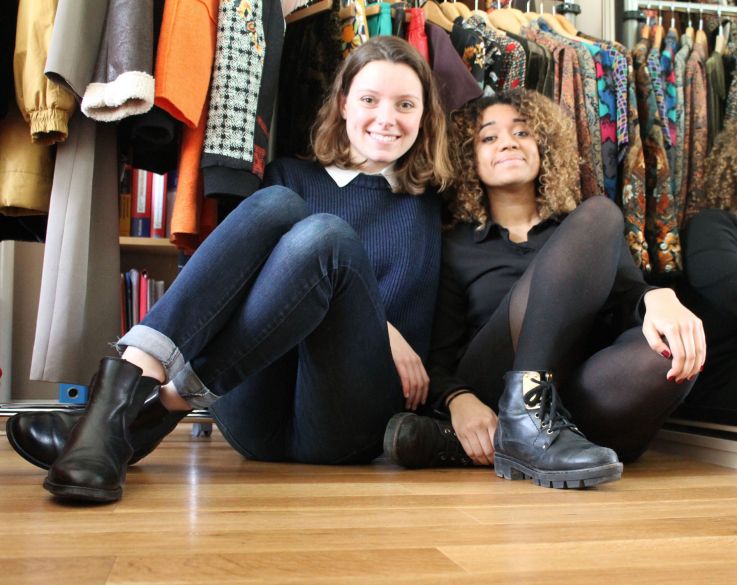 Les deux fondatrices de Hylla Penderie Partagée
