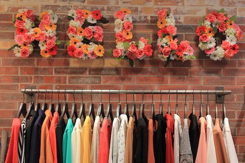 Juliana Rose ouvre pour l'Euro 2016 et soutient la France 