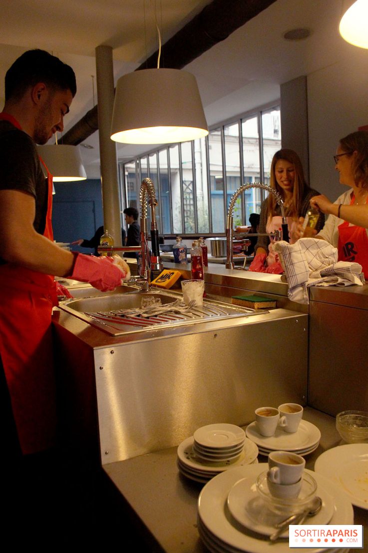 MIR Restaurant, le restaurant l'on le fait sa vaiselle